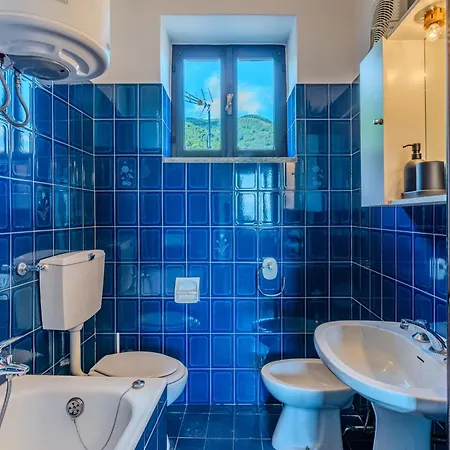 Casa Pradell By Interhome Peglio (Como)